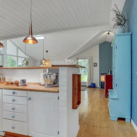 Beautiful In With Kitchen بيت للعطل *